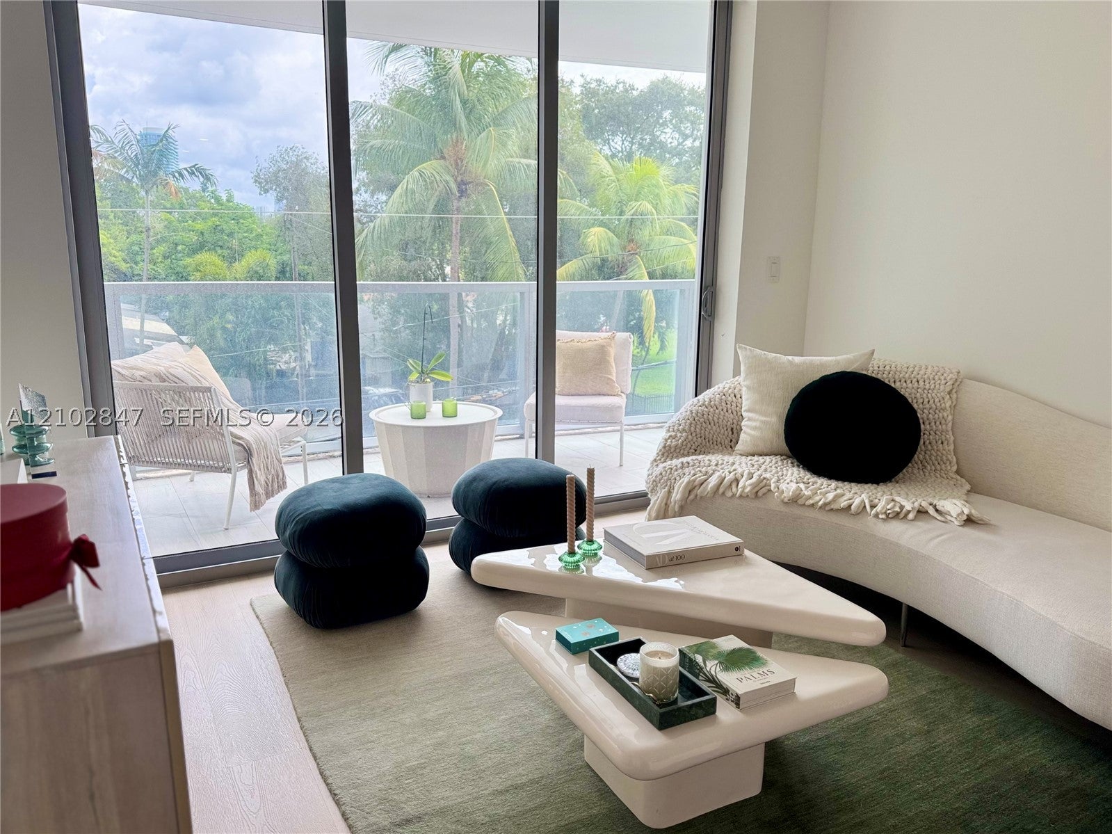View photos, virtual tours, details... 13800 Highland Dr 307