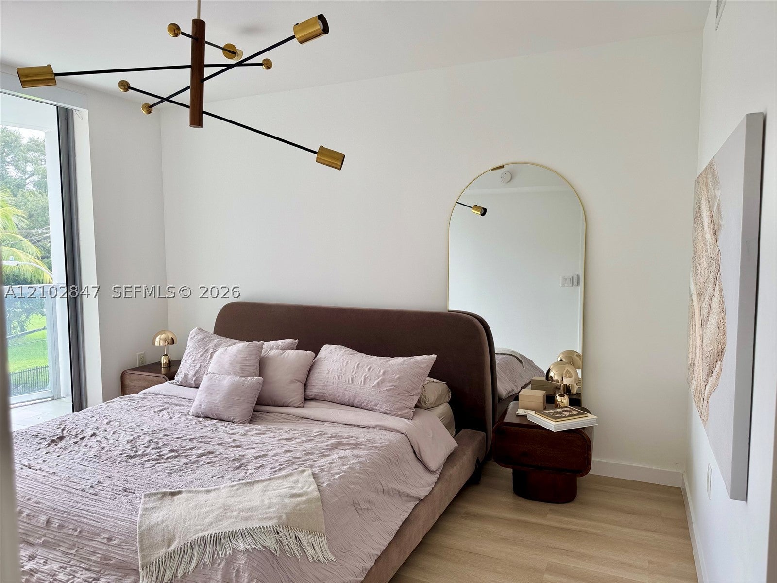 View photos, virtual tours, details... 13800 Highland Dr 307