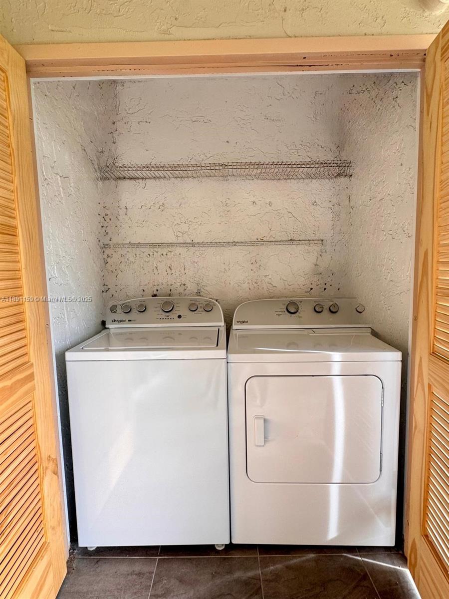 RAMBLEWOOD CONDO B - Residential