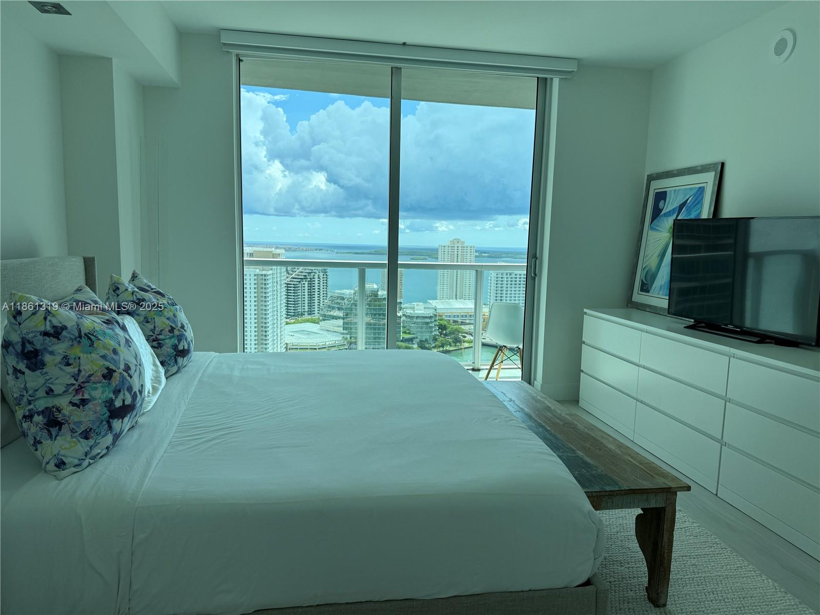 500 Brickell Ave 3100