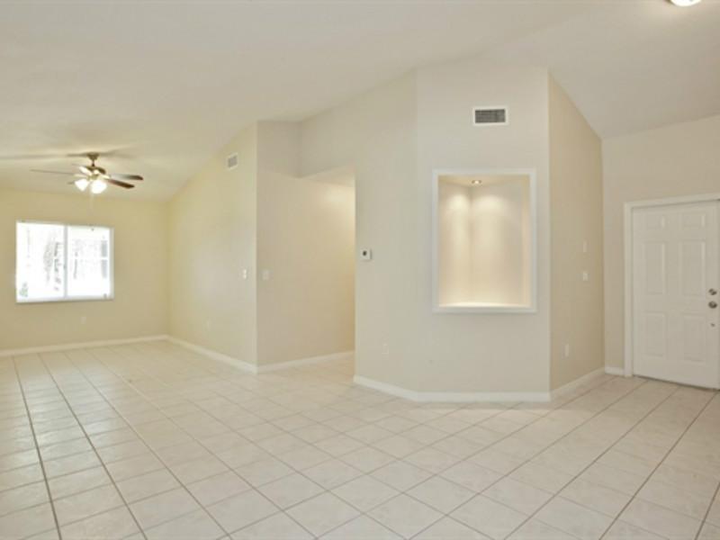 KENDALL FAMILY ESTATES PH - Residential Lease