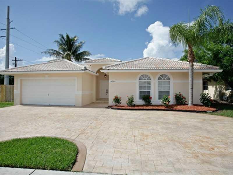 KENDALL FAMILY ESTATES PH - Residential Lease