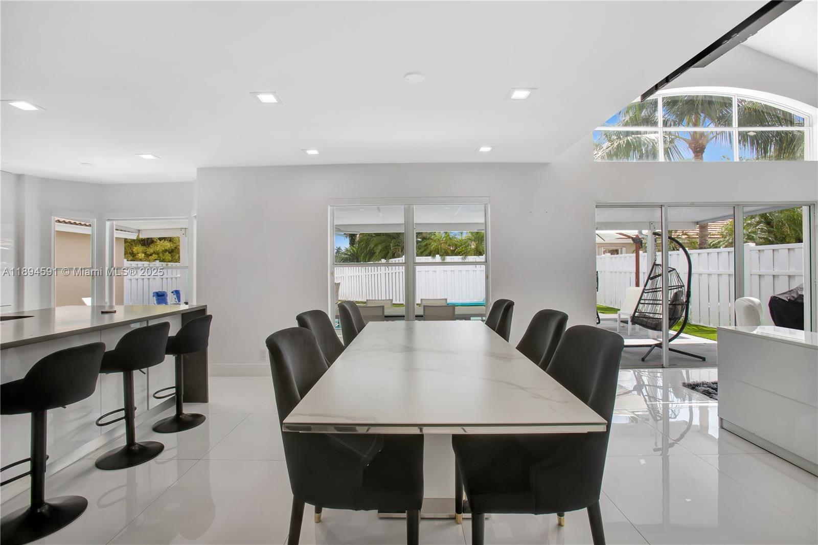 BANYAN OAKRIDGE PLAT - Residential Lease