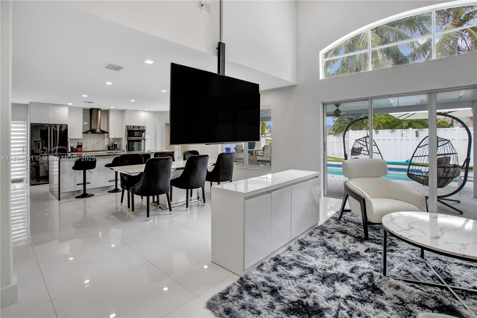 BANYAN OAKRIDGE PLAT - Residential Lease