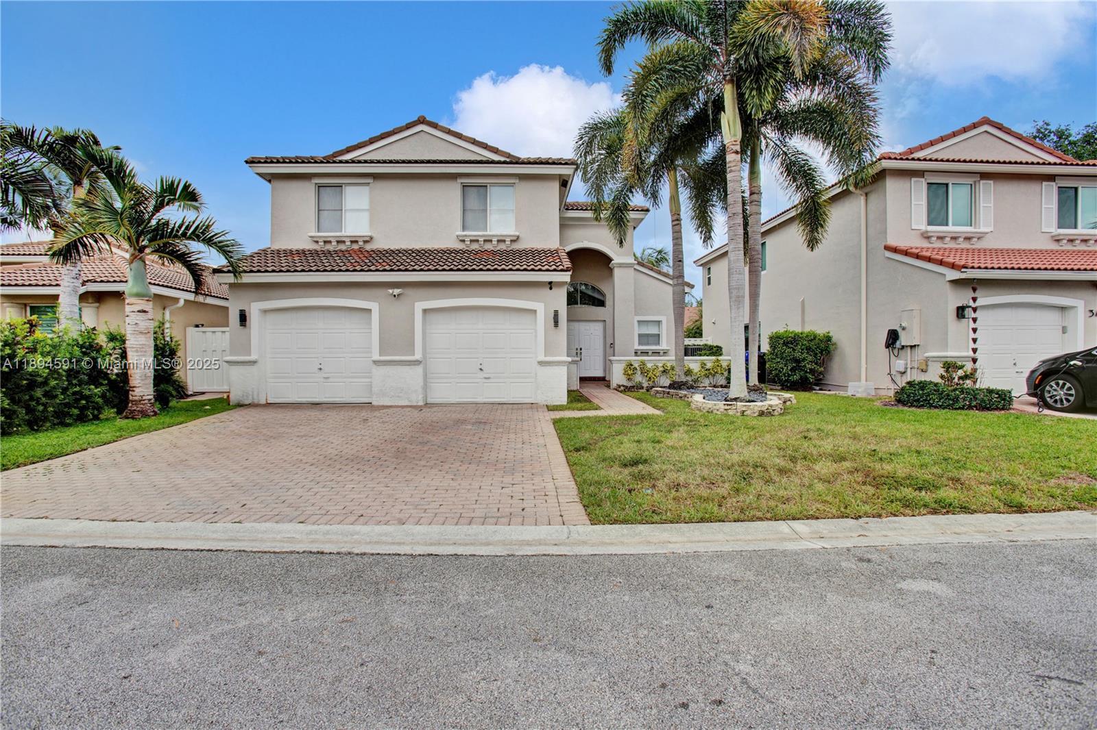 BANYAN OAKRIDGE PLAT - Residential Lease
