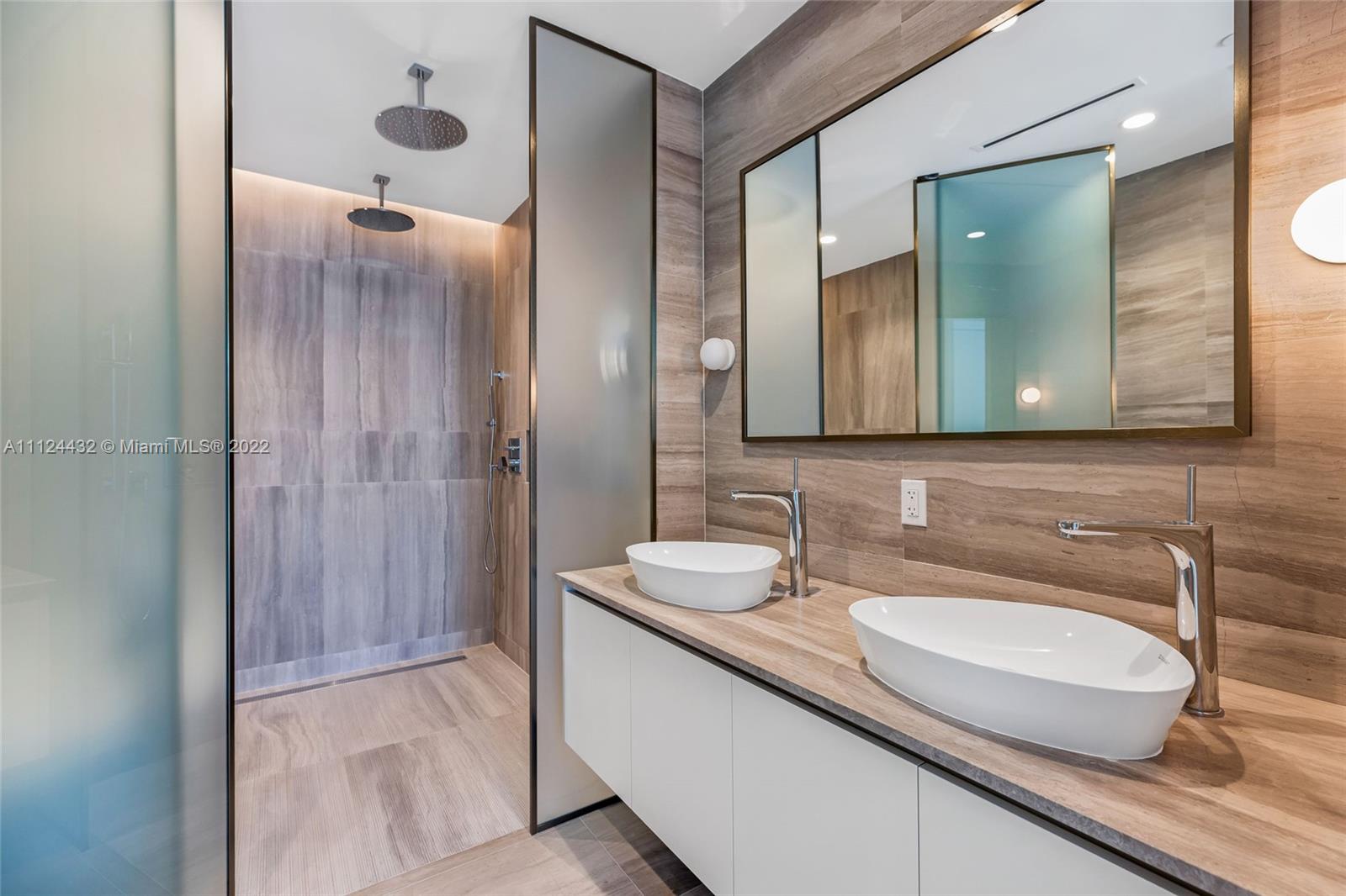 57 OCEAN - Residential