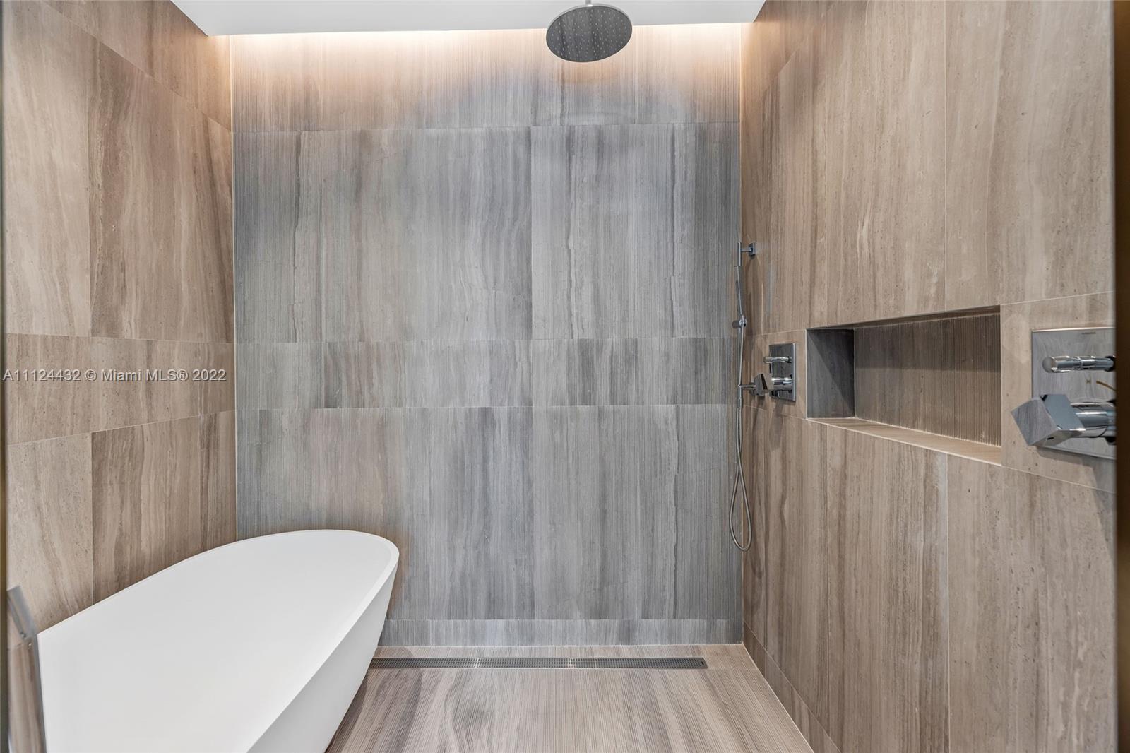 57 OCEAN - Residential
