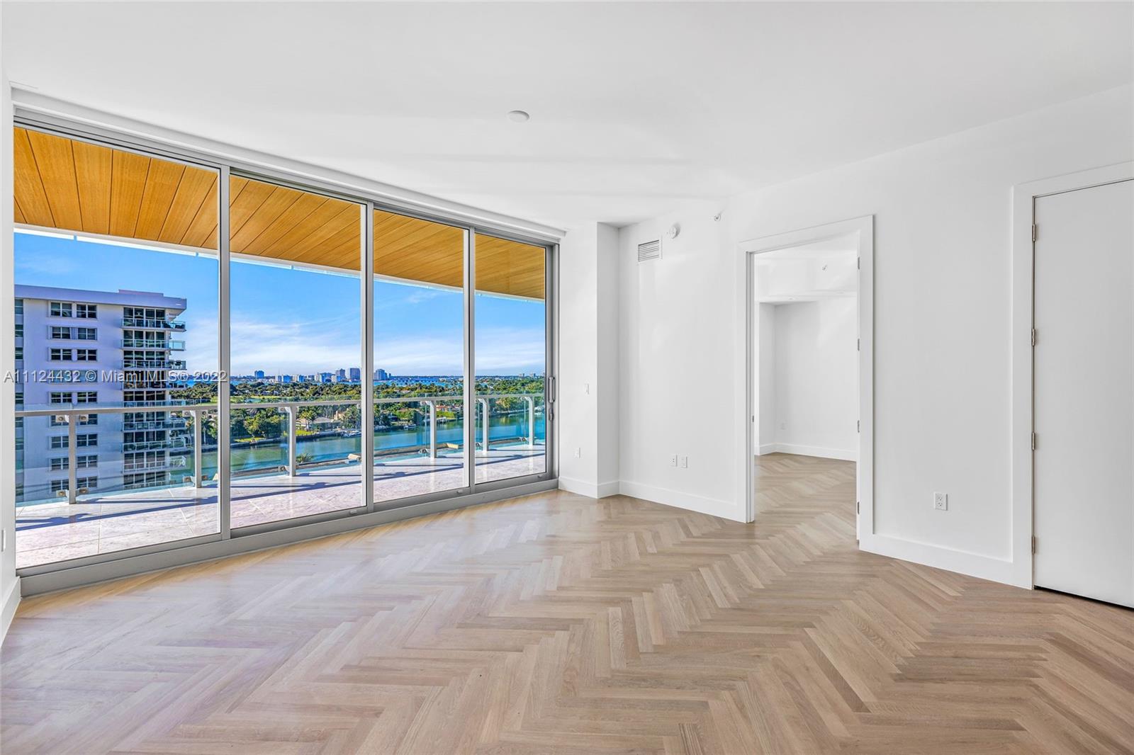 57 OCEAN - Residential