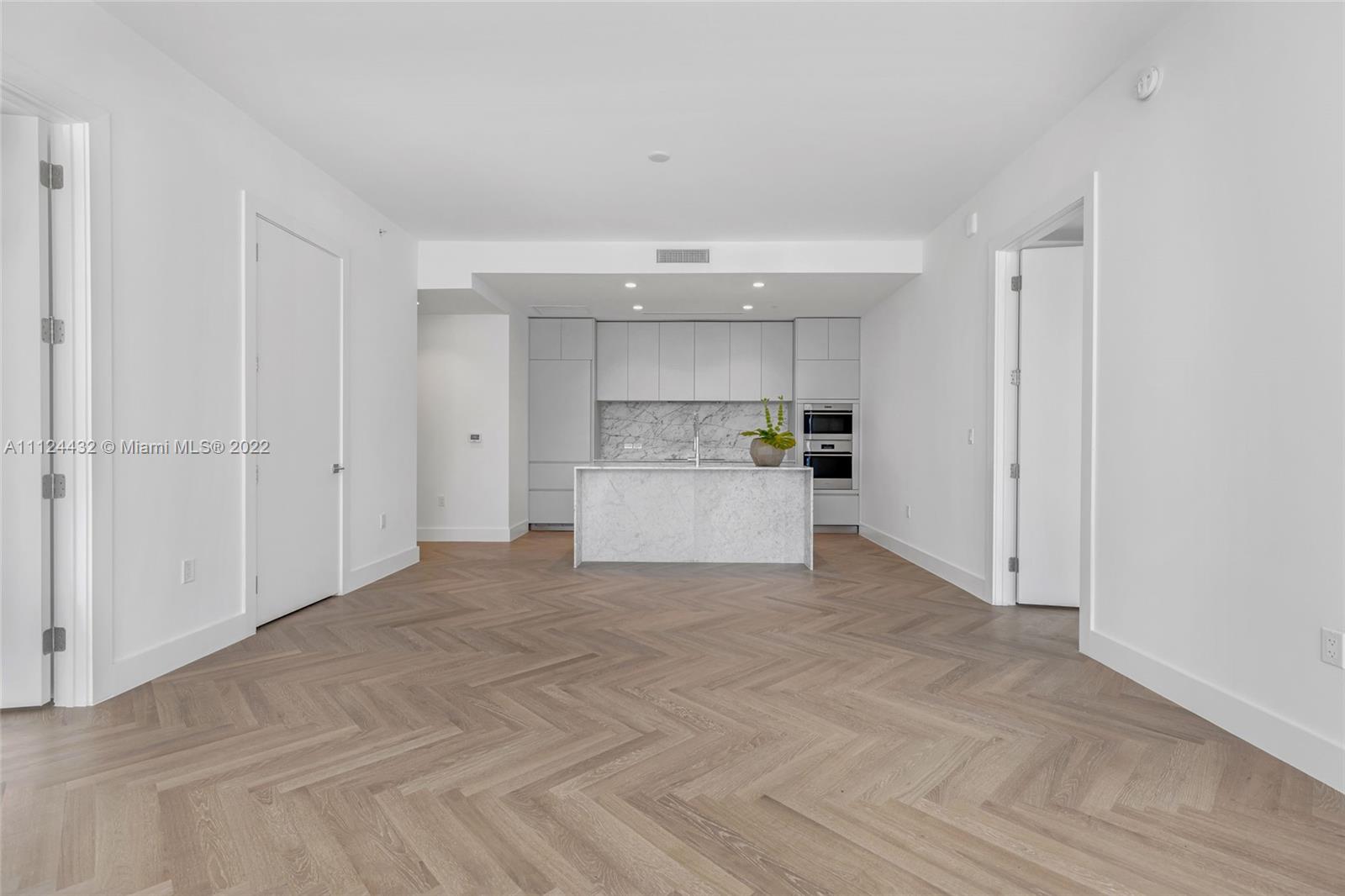 57 OCEAN - Residential