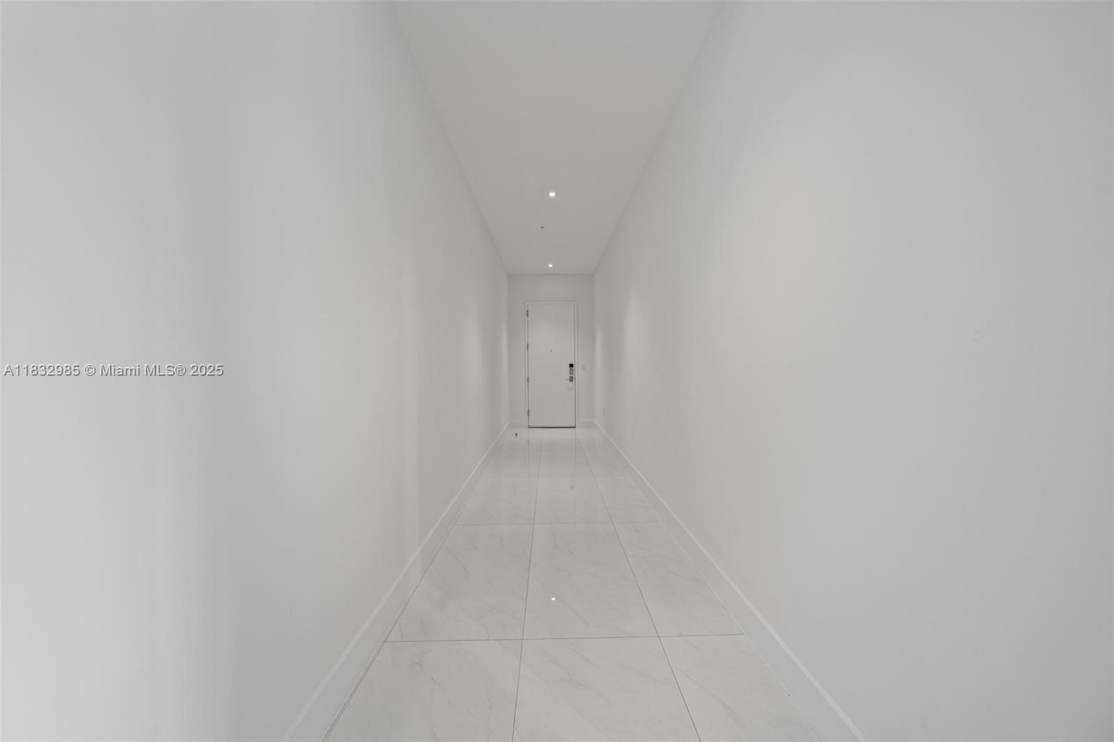 301 Altara Ave 213