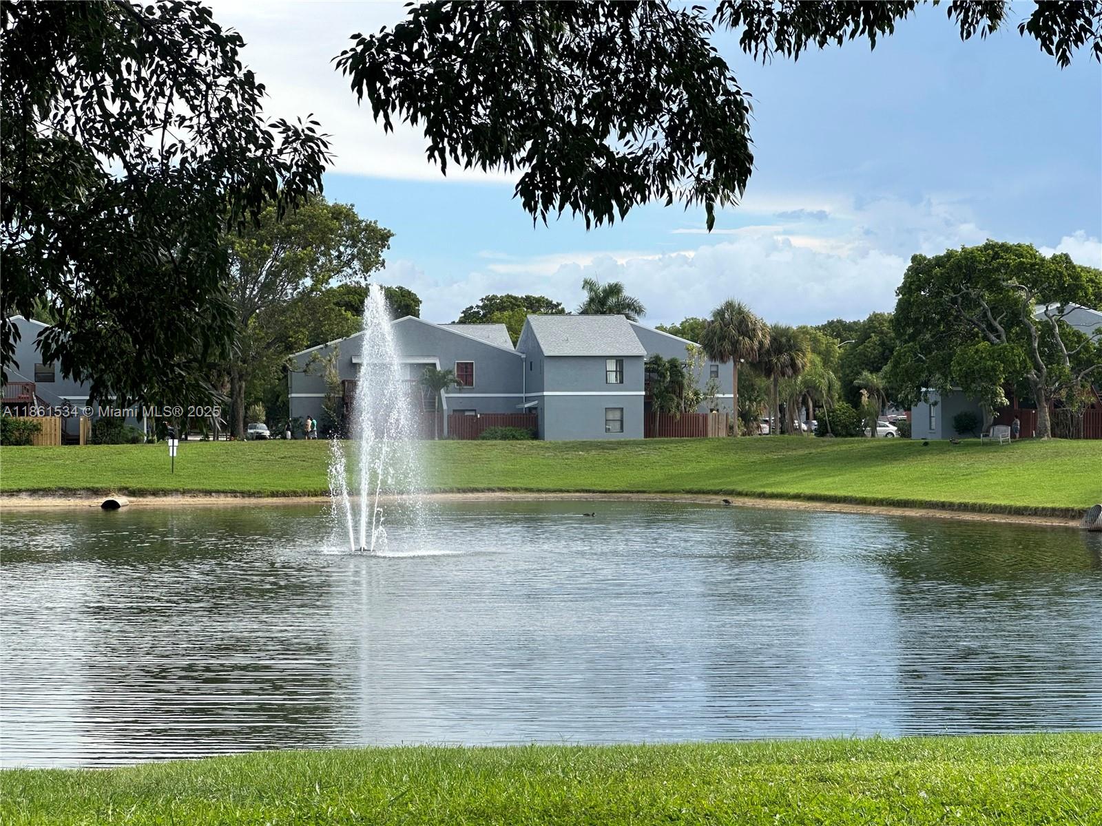 CROSSINGS OF BOYNTON BEAC - Residential