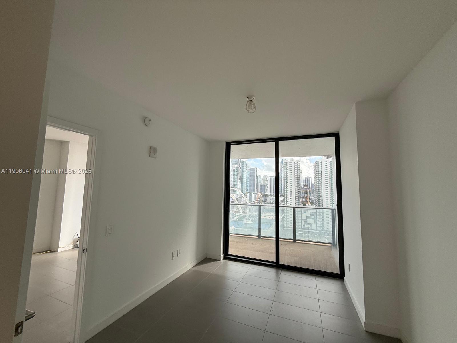 1600 NE 1st Ave 1909