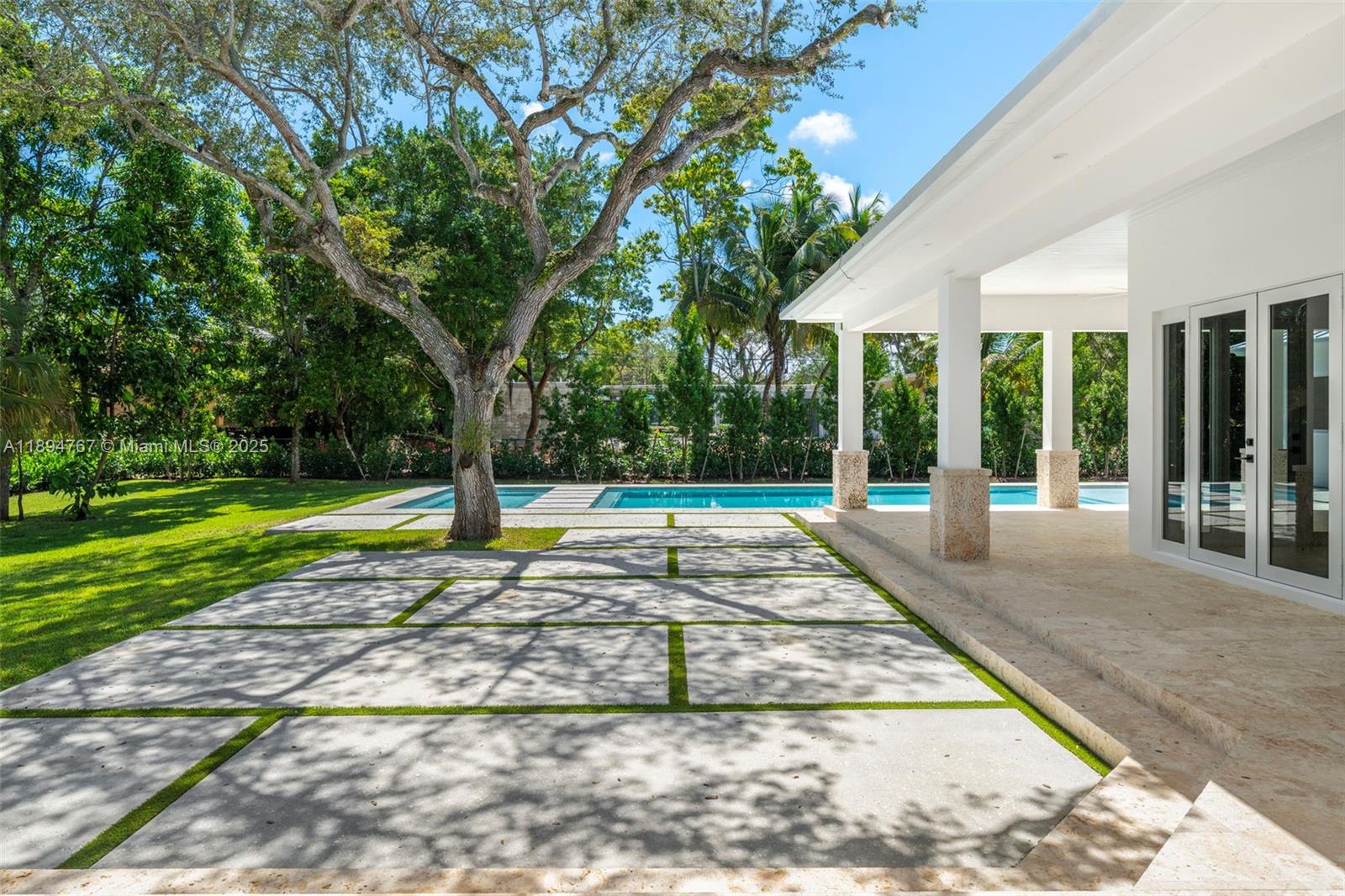 SUNILAND ESTATES 1ST ADDN - Residential