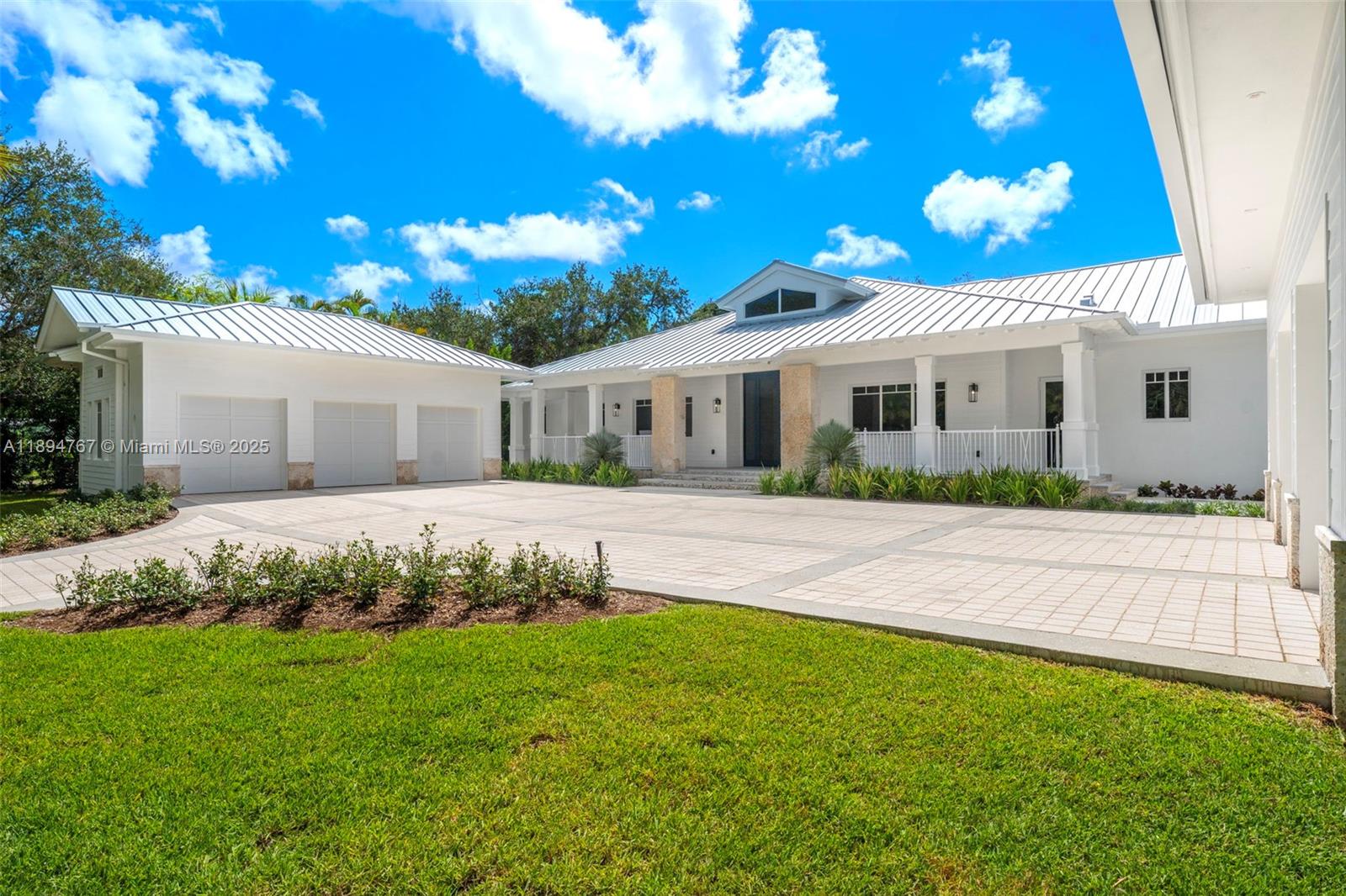 SUNILAND ESTATES 1ST ADDN - Residential
