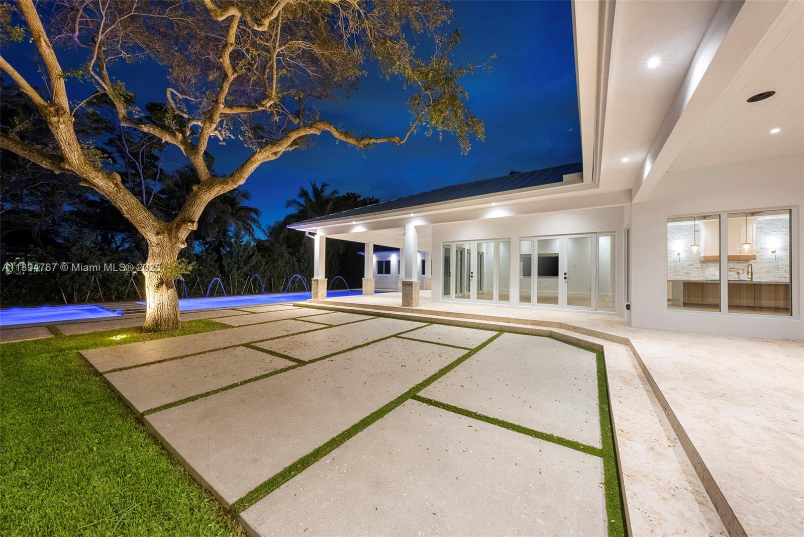 SUNILAND ESTATES 1ST ADDN - Residential