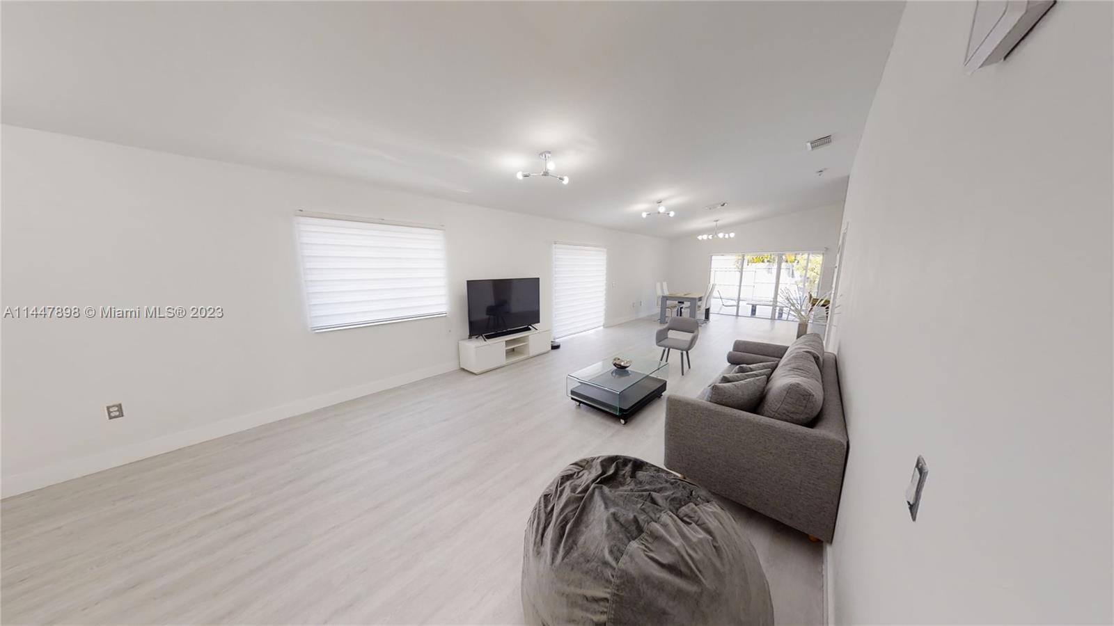 VILLA SEVILLA - Residential Lease