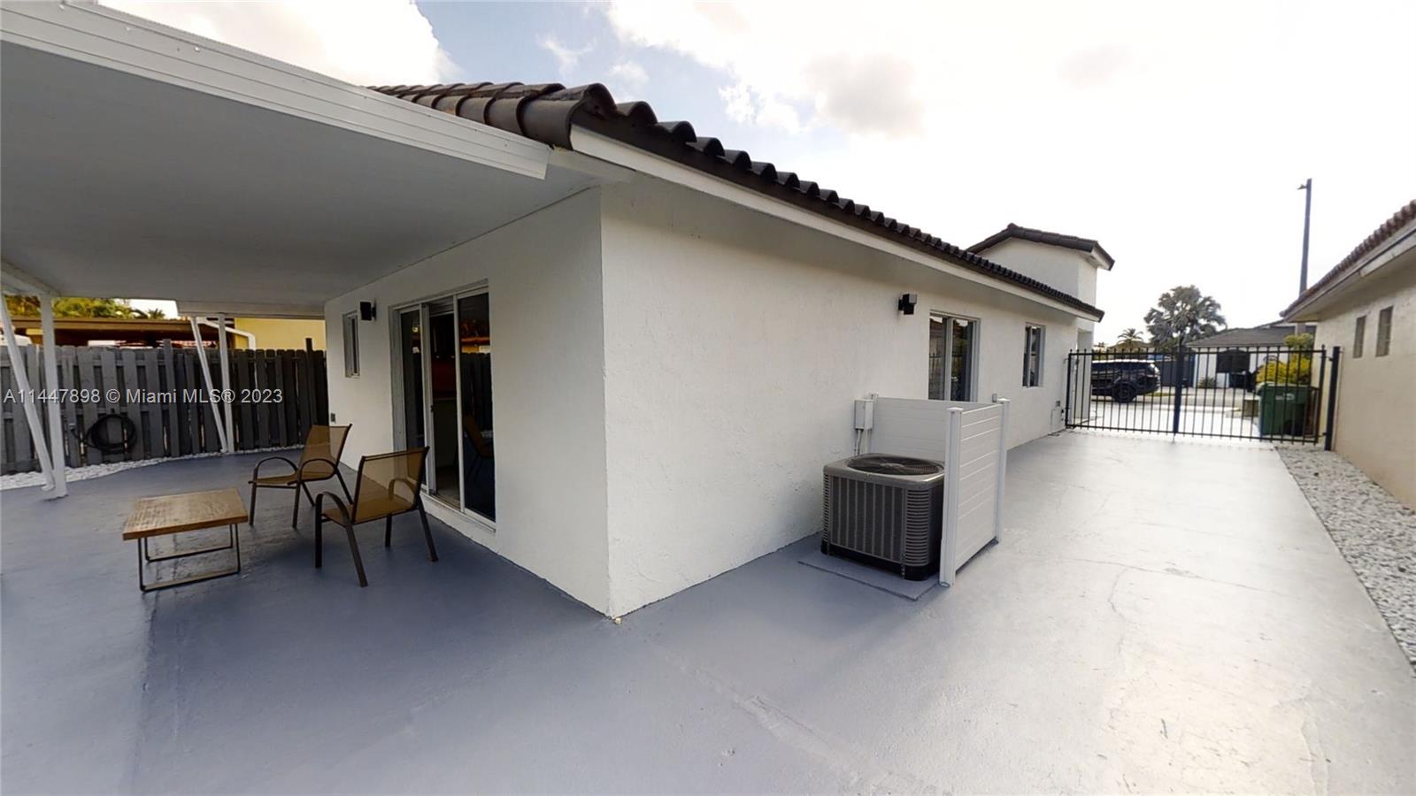 VILLA SEVILLA - Residential Lease