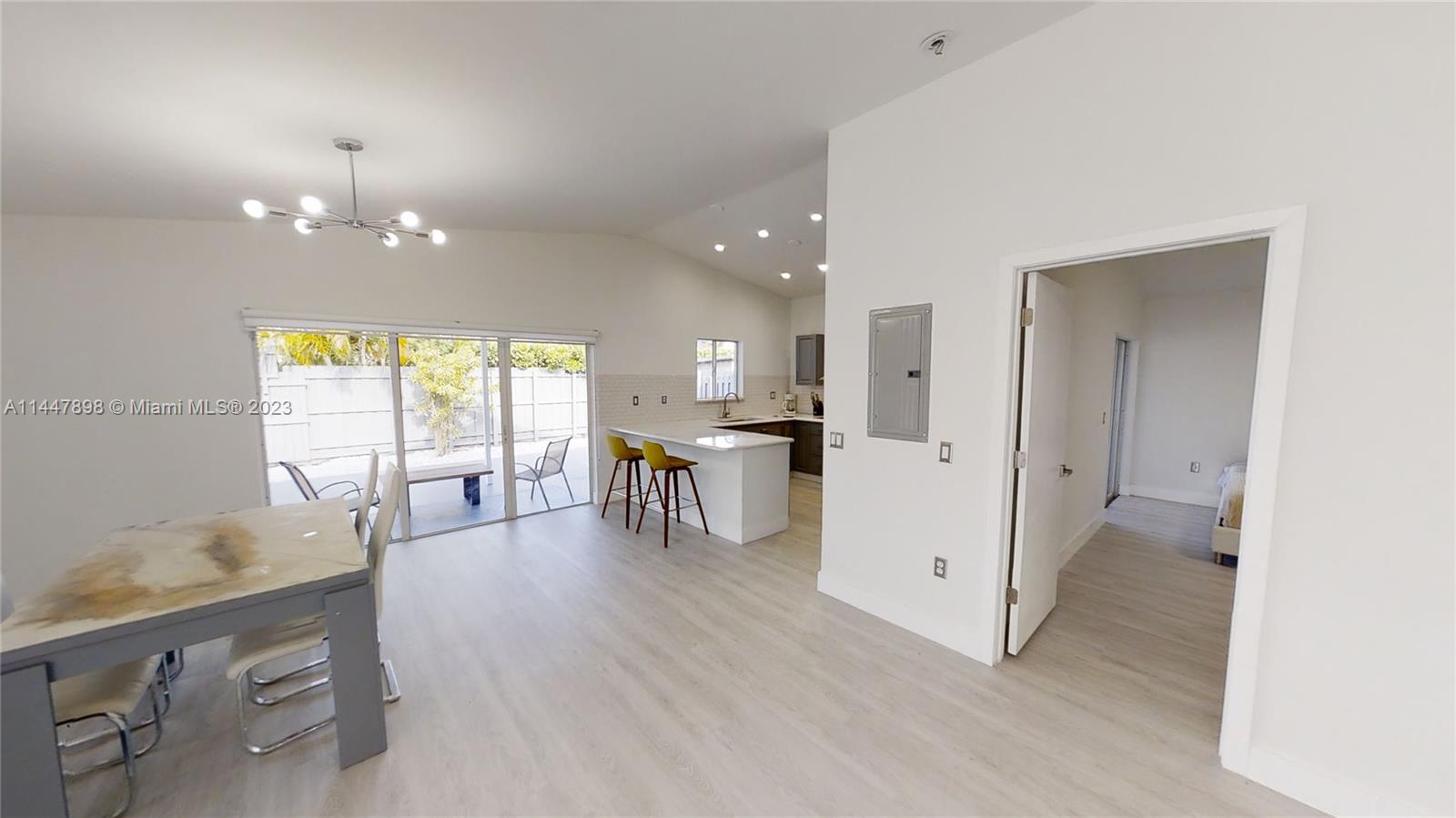 VILLA SEVILLA - Residential Lease
