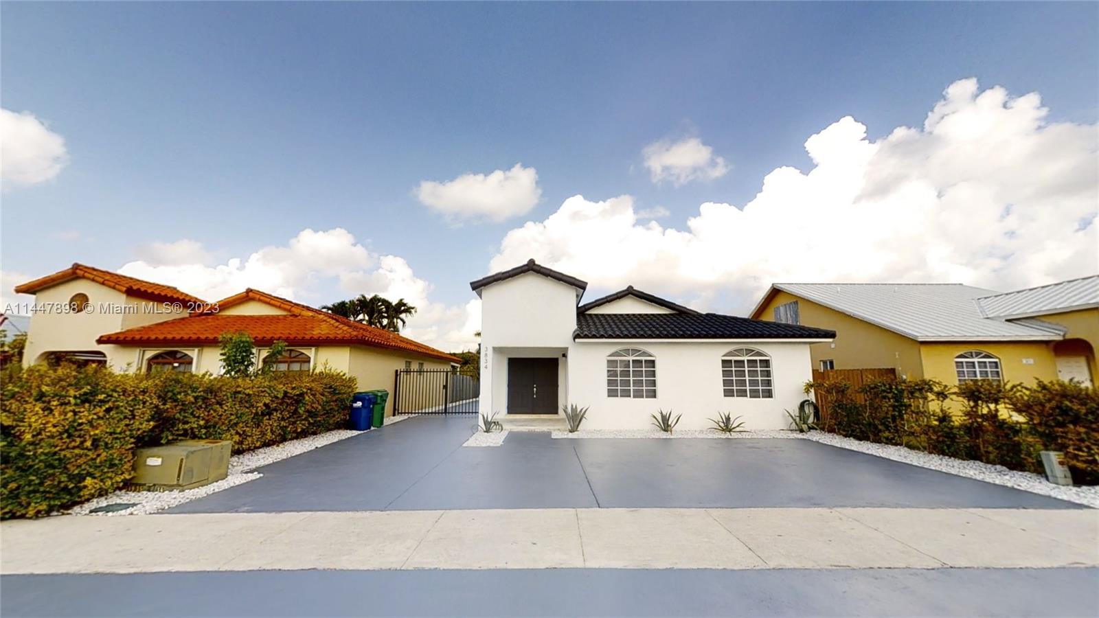 VILLA SEVILLA - Residential Lease
