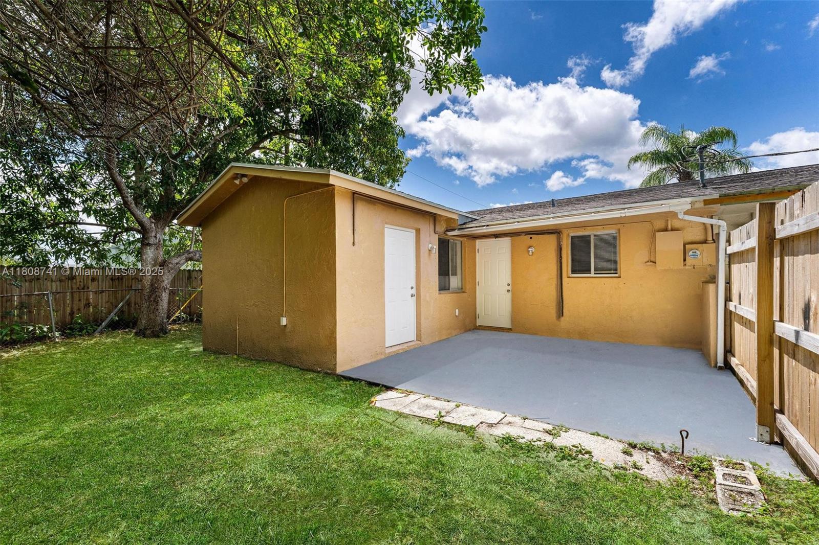 SANDALFOOT ESTATES - Residential