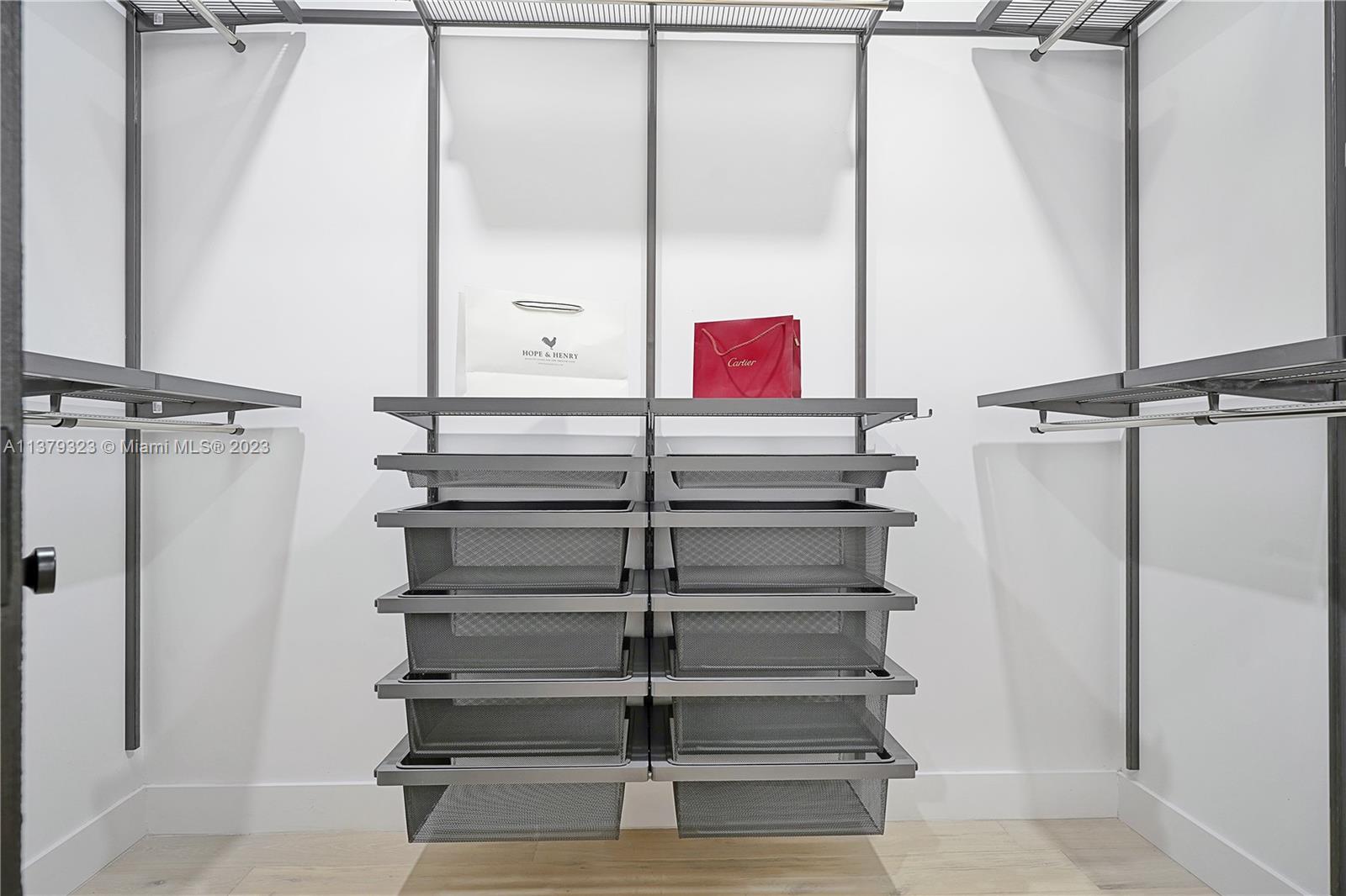 SHORECREST - Residential