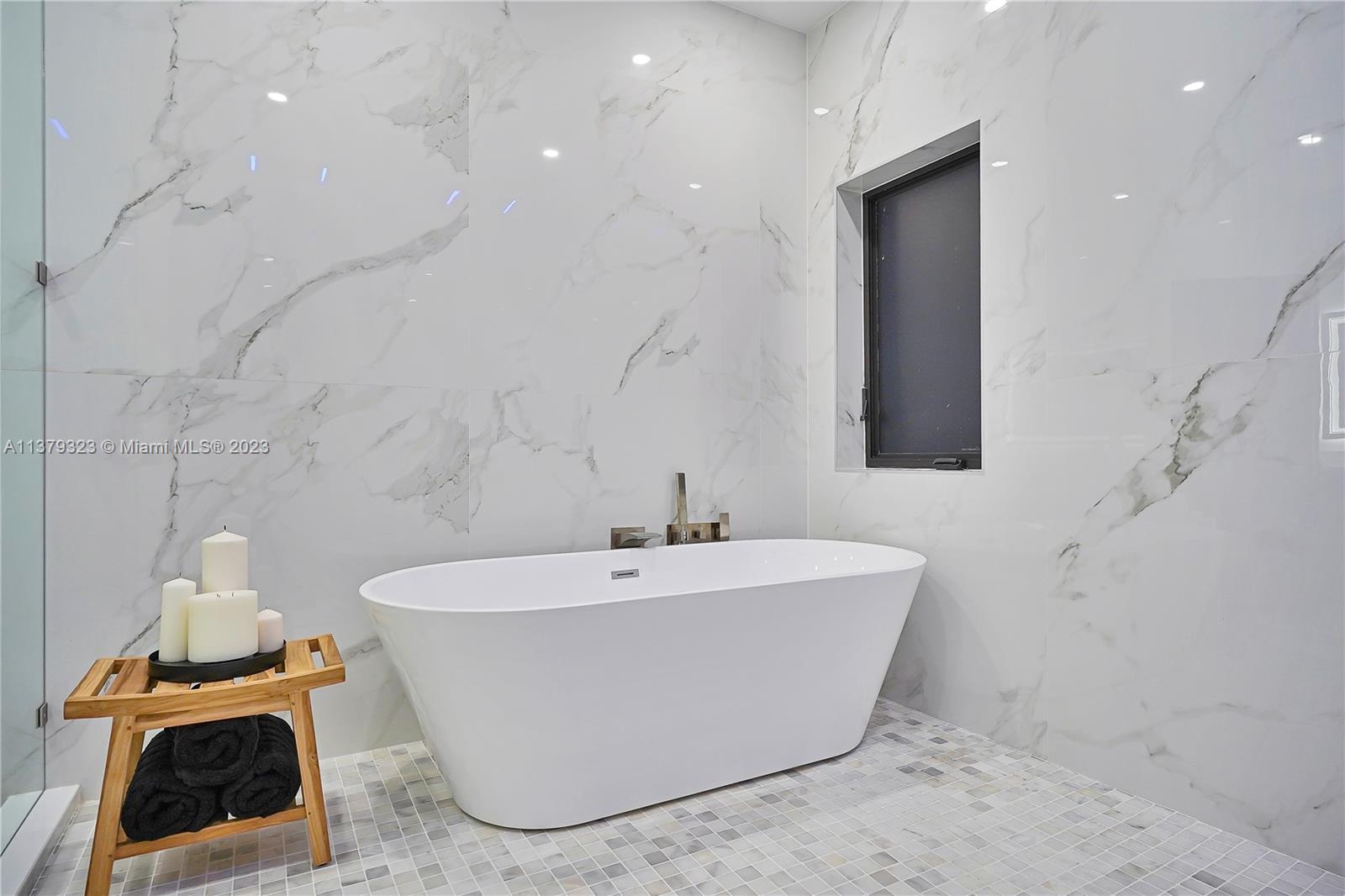 SHORECREST - Residential