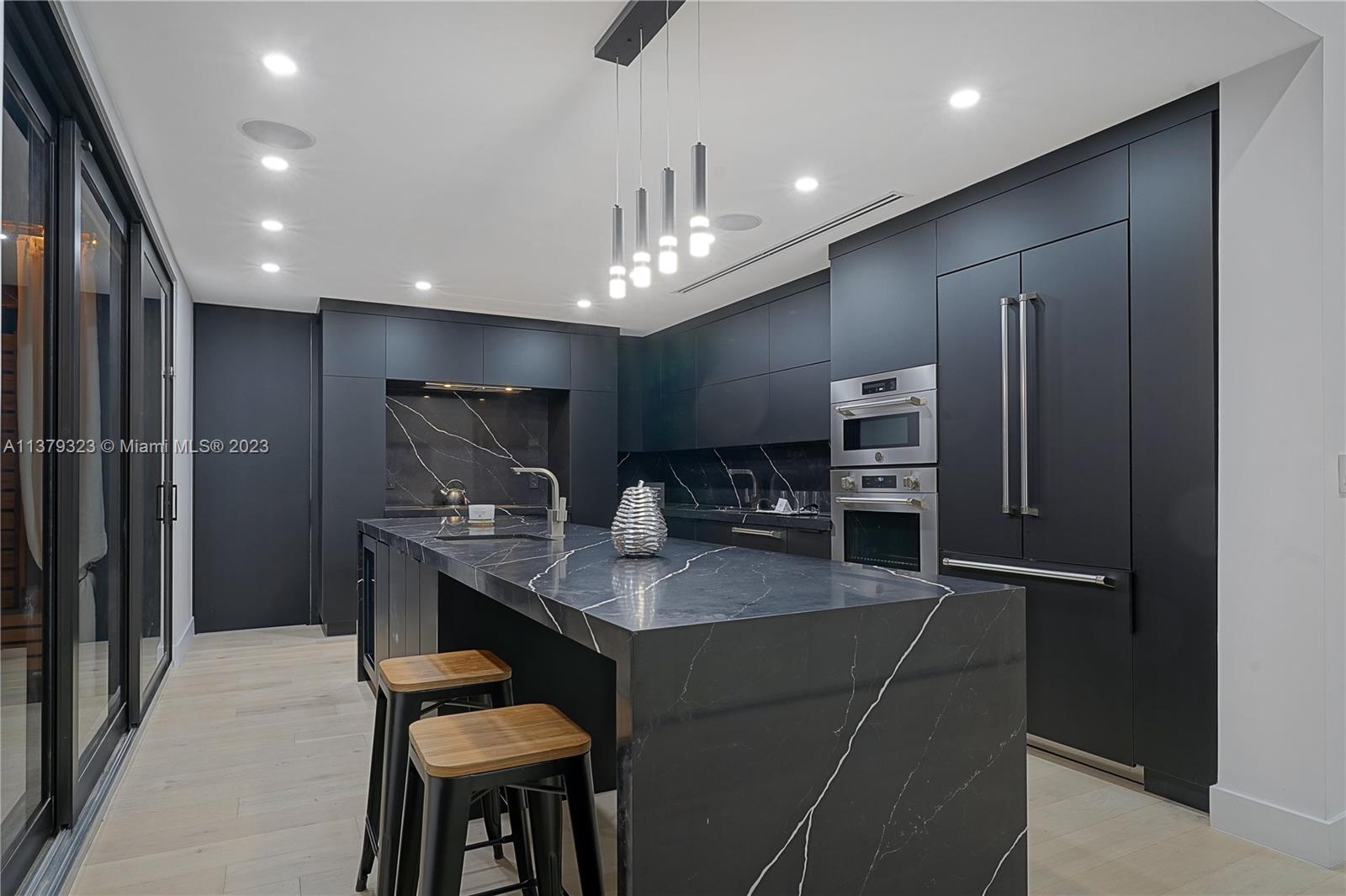 SHORECREST - Residential