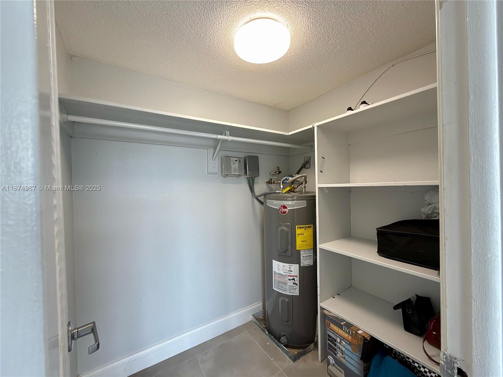 NO 9 PALM-AIRE COUNTRY CL - Residential