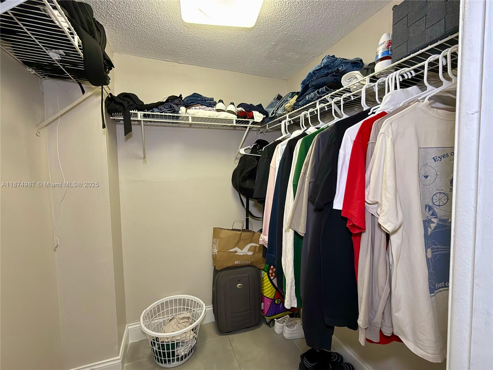 NO 9 PALM-AIRE COUNTRY CL - Residential