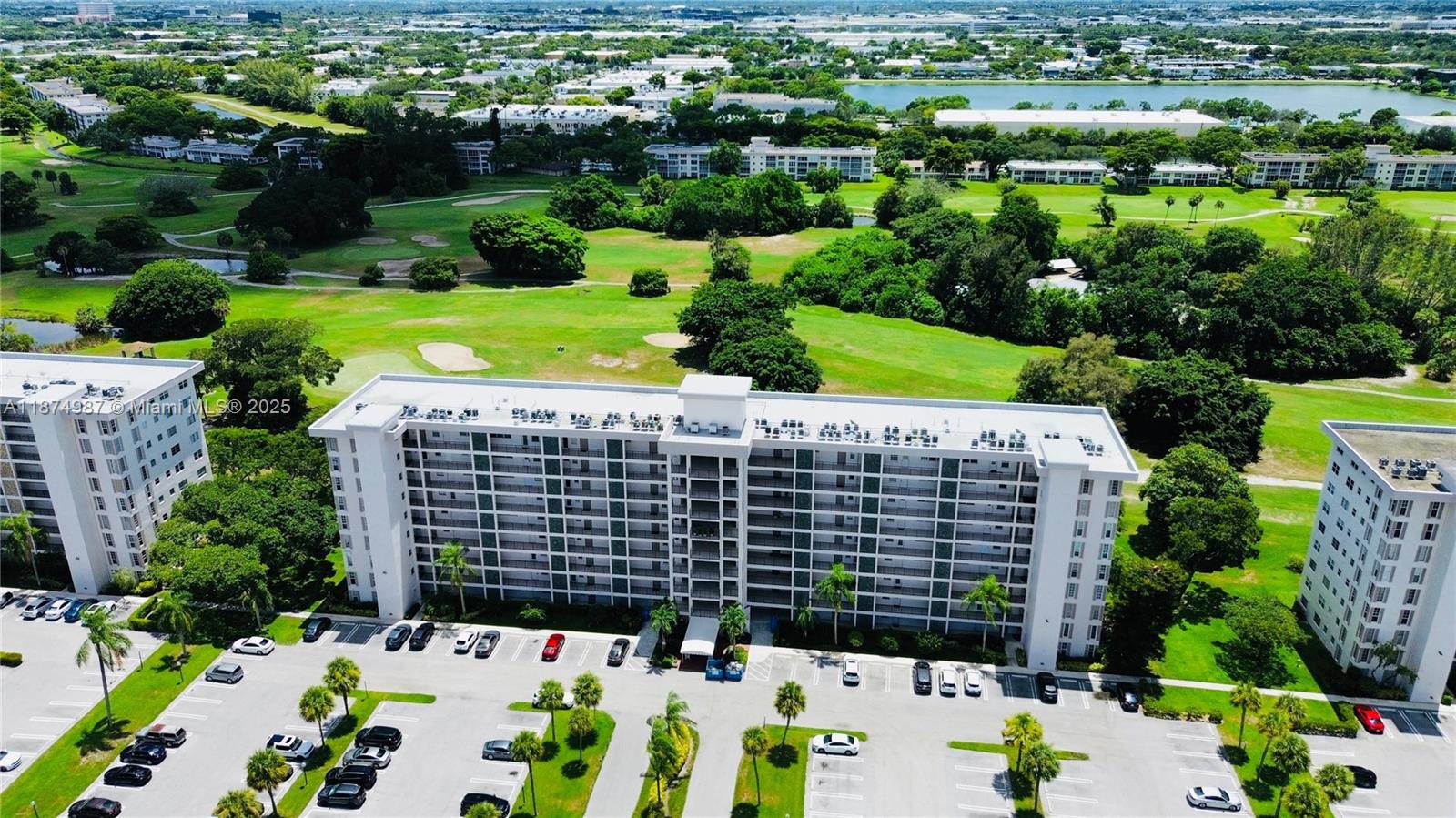NO 9 PALM-AIRE COUNTRY CL - Residential