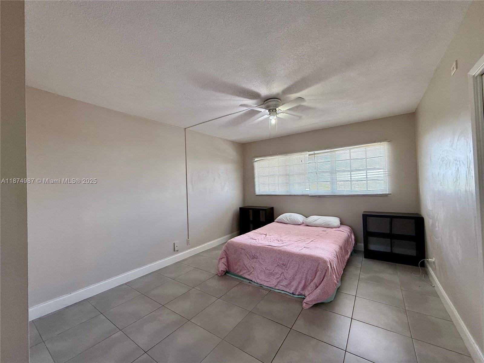 NO 9 PALM-AIRE COUNTRY CL - Residential