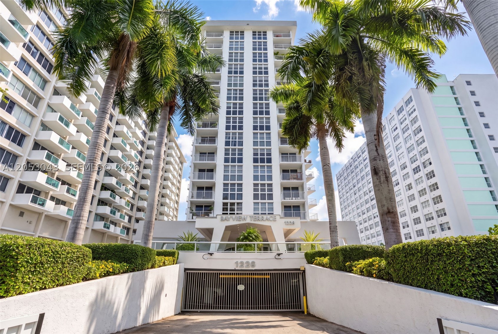 1228 West Ave 1405