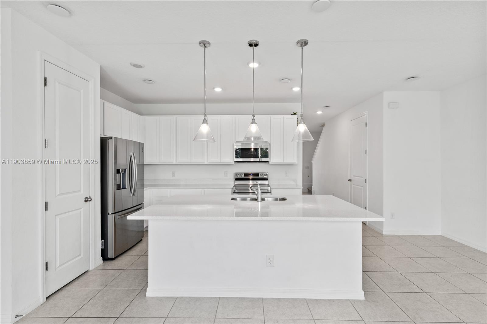 FESTIVAL PH 5 - Residential