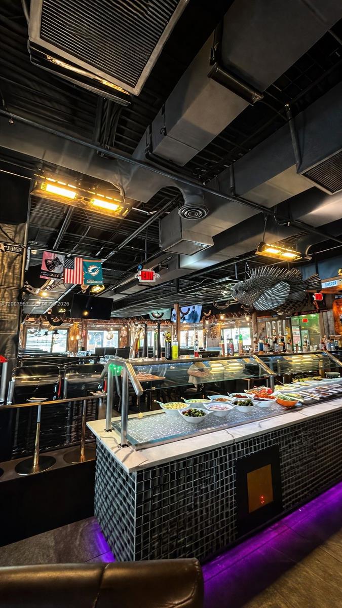 3887 W Hillsboro Blvd