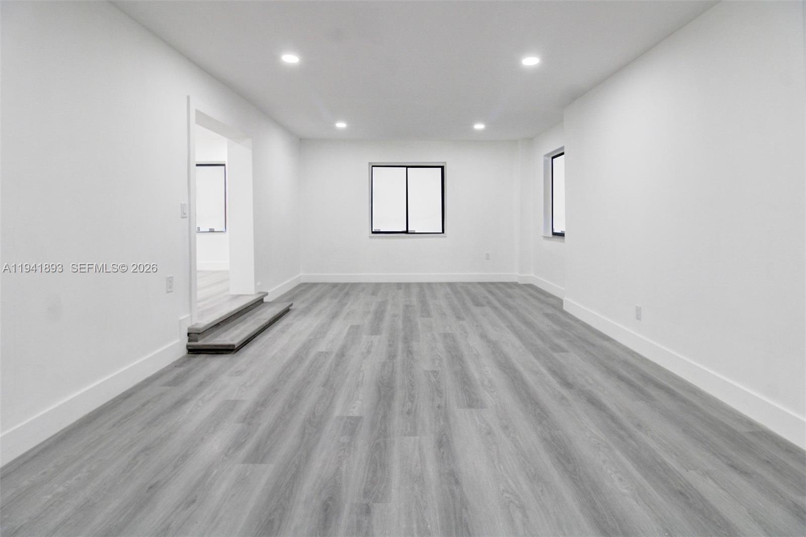 NICHOLS HEIGHTS ADDN - Residential