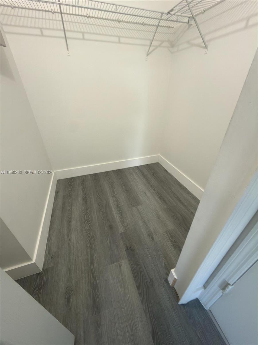 MONTEREY AT MALIBU BAY CO - Residential Lease