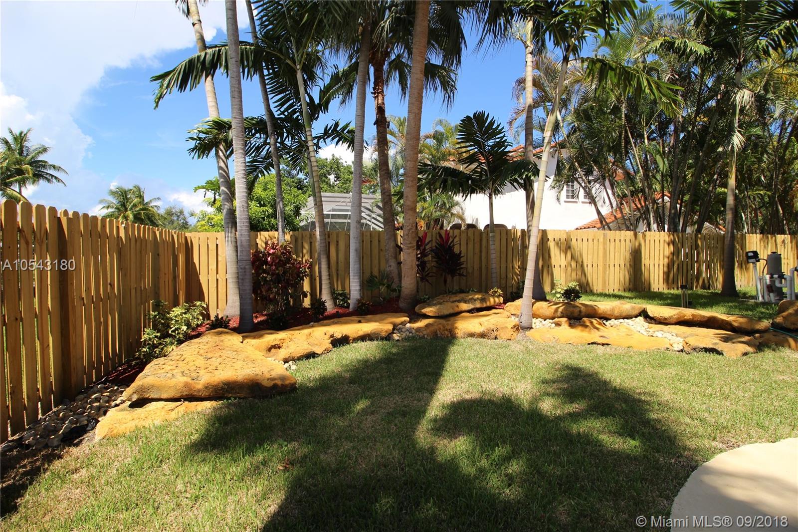 OLD CUTLER SHORES - Residential