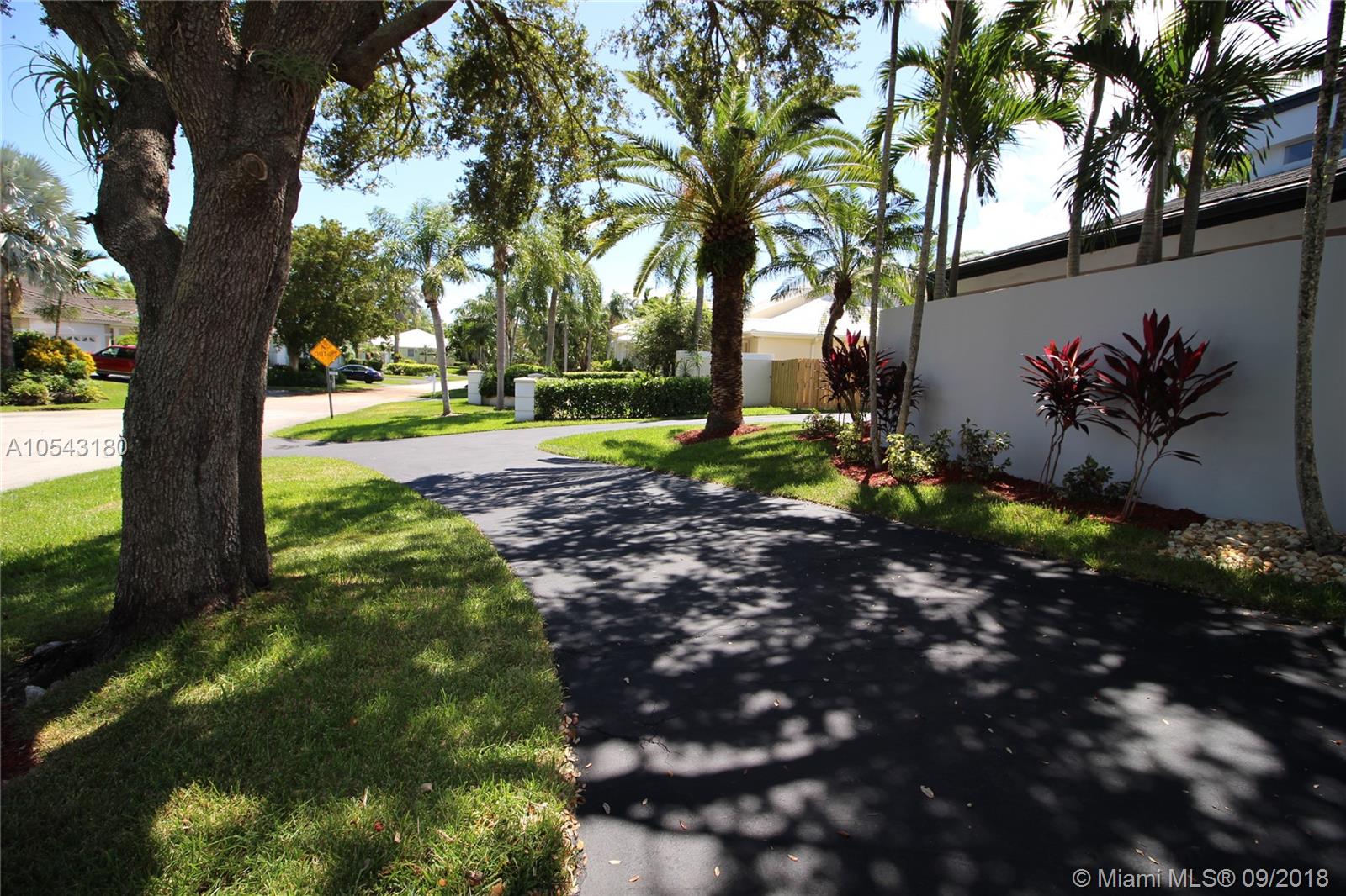 OLD CUTLER SHORES - Residential