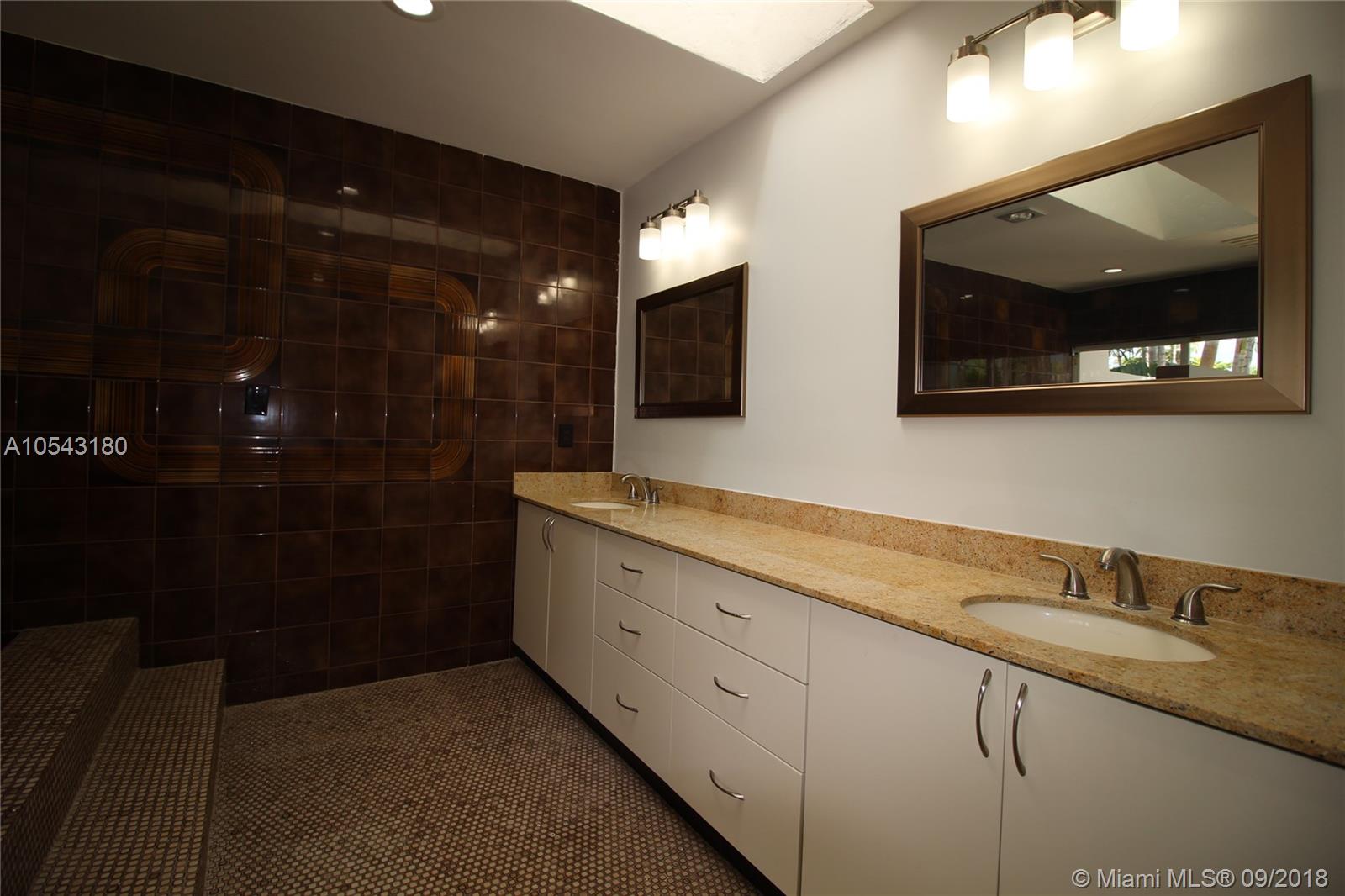 OLD CUTLER SHORES - Residential