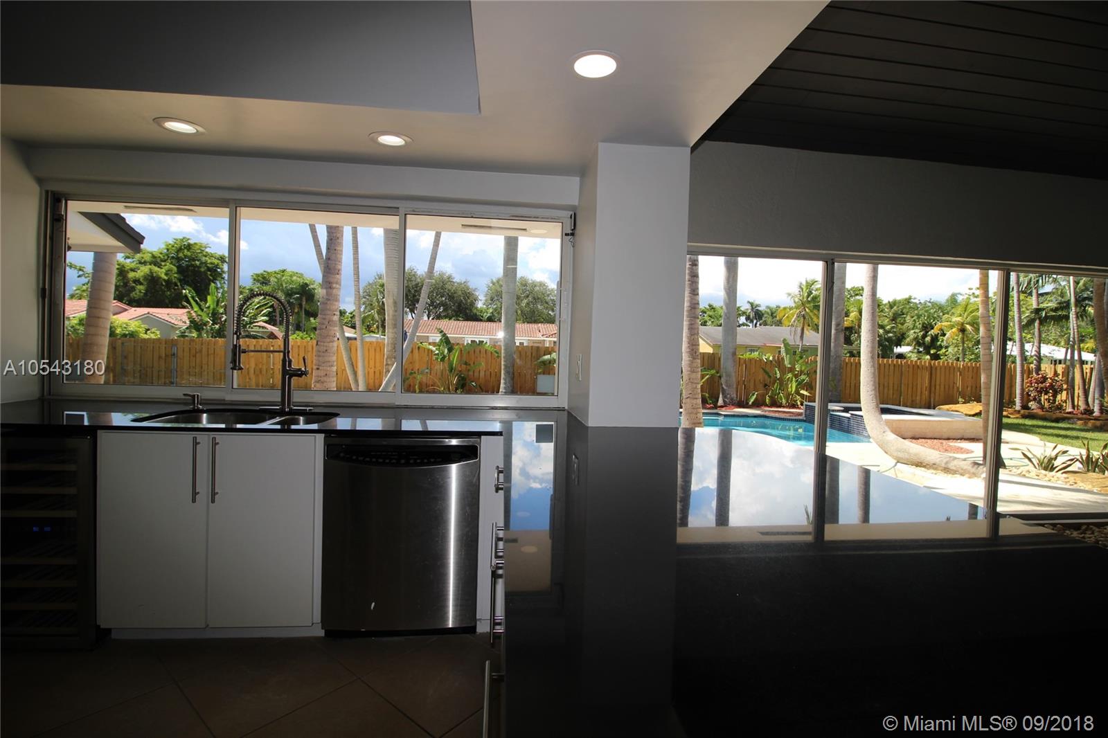 OLD CUTLER SHORES - Residential