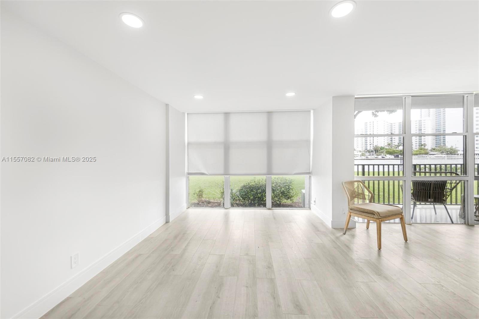 OCEANVIEW PARK CONDO - Residential