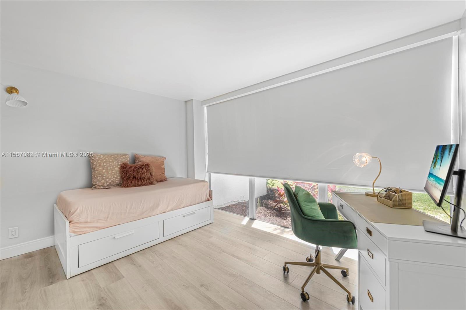 OCEANVIEW PARK CONDO - Residential