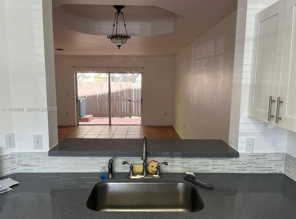 BONITA VILLAS CONDO - Residential