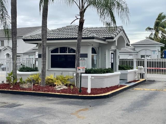 BONITA VILLAS CONDO - Residential