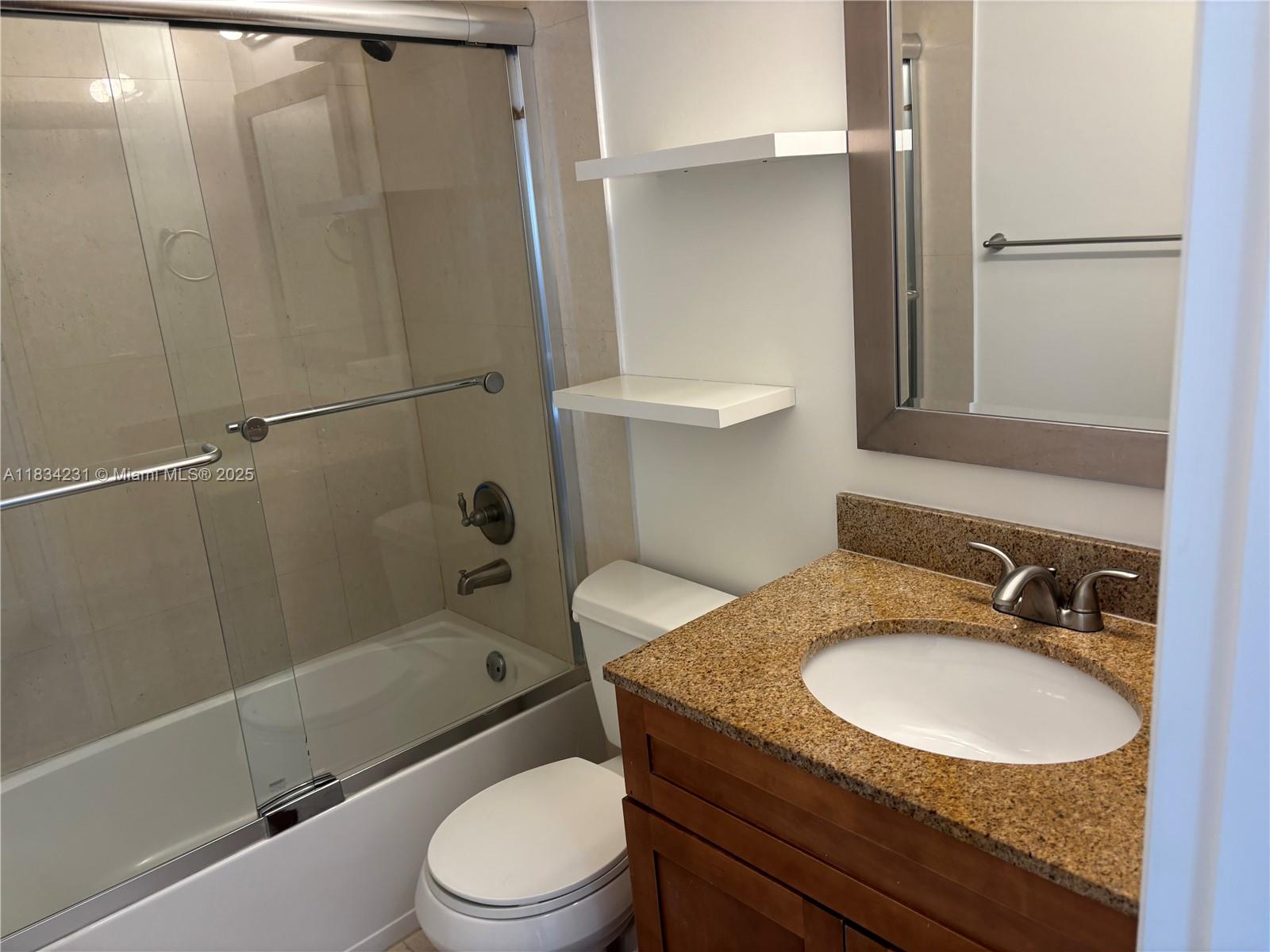 DORAL PALMS - Residential