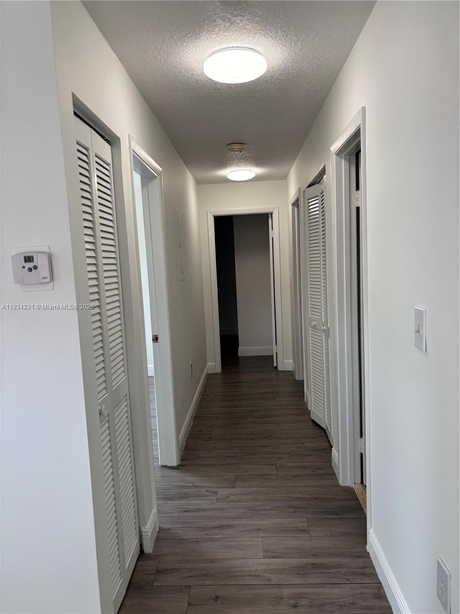 DORAL PALMS - Residential