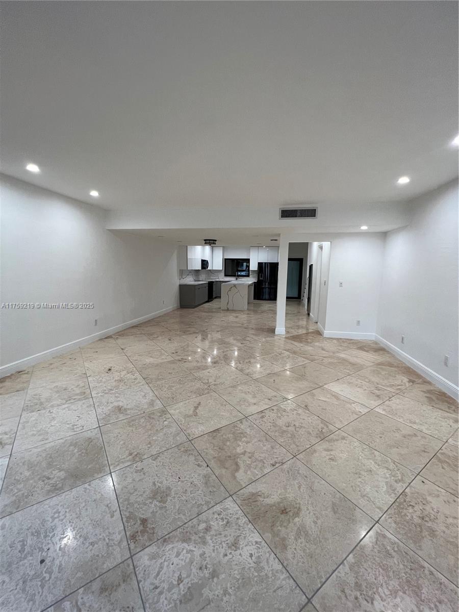 9008 SW 62nd Ter 7-A