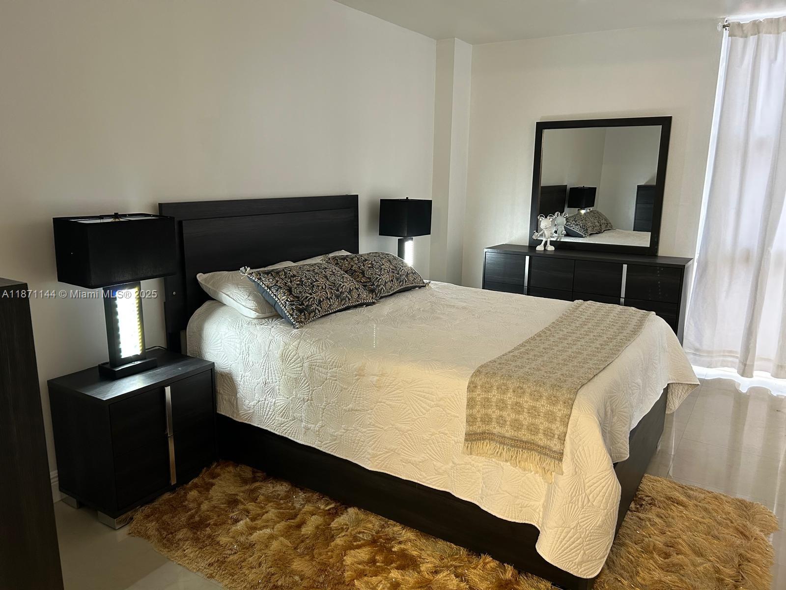 CORONADO CONDO - TOWER II - Residential