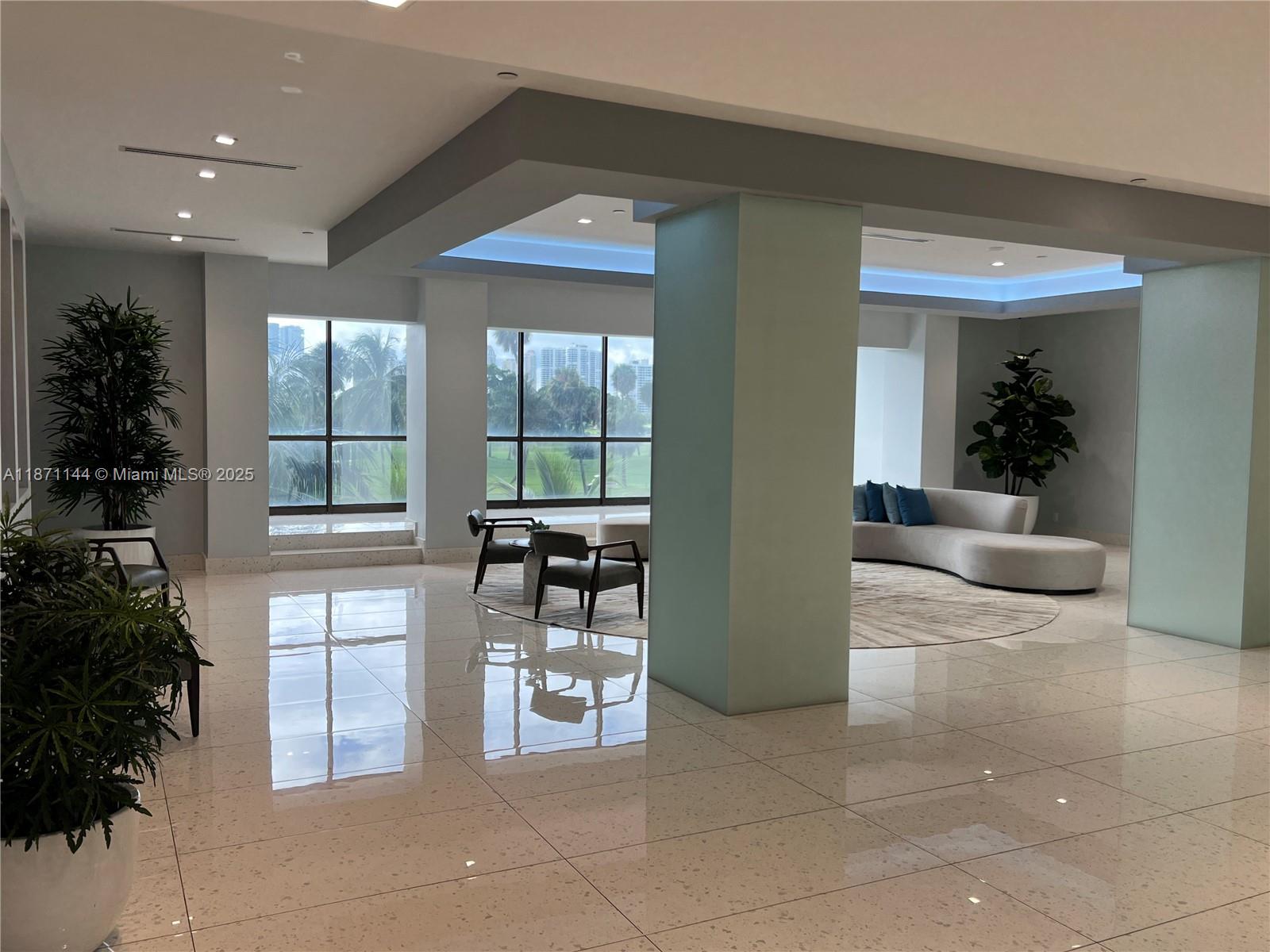 CORONADO CONDO - TOWER II - Residential