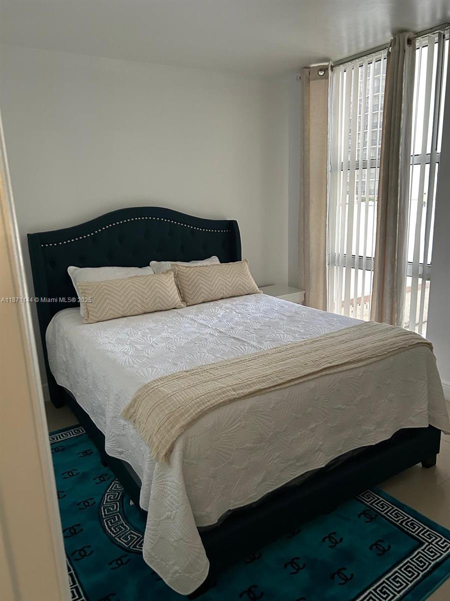 CORONADO CONDO - TOWER II - Residential